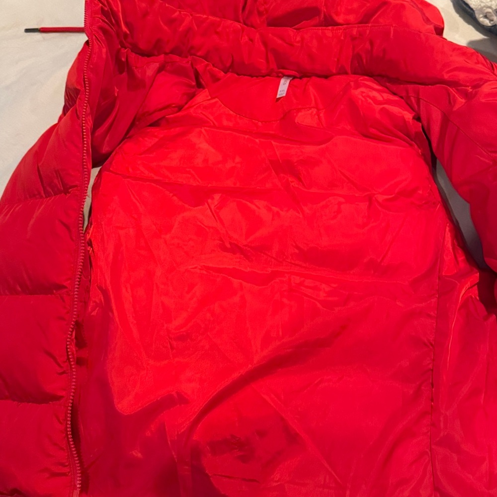 Fabletics Red Puffer Vest - Picture 6 of 7